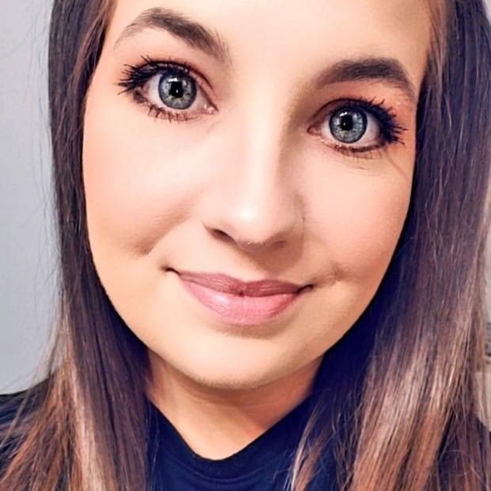 Meet your Posher, Darcie